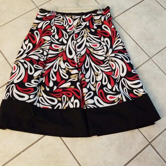 East 5th colorful flared skirt size 12 - Picture 2 of 4